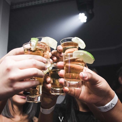 Bar Bar